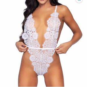 NWT lace teddy and robe